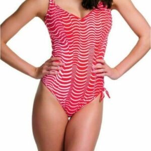Freya Red and White Wave Pattern One Piece Swimsuit Size Medium